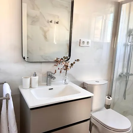 Apartamento Vistas Al Mar En Primera Linea Cala'n Forcat