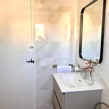 Apartamento Vistas Al Mar En Primera Linea *