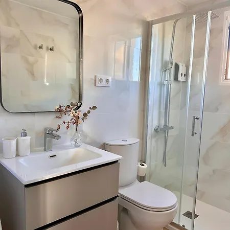 Vistas Al Mar En Primera Linea 아파트 칼라 엔 포캣